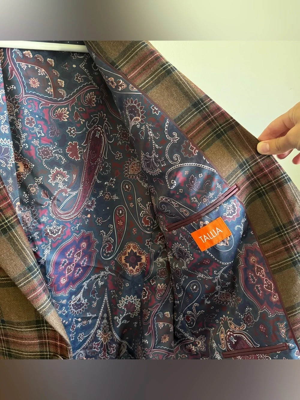 NWT Tallia Men's Camel Plaid l Blazer Sport Coat Suit Jacket 44R $295 retail